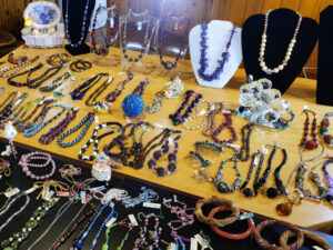 ラタンアート虹のかけ橋